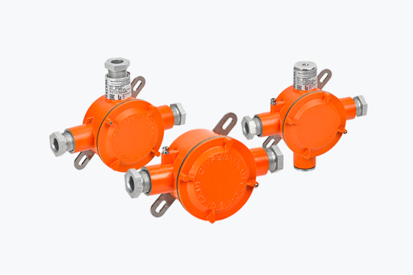 Новое в индустрии: IEK | Взрывозащищенные коробки с вводами. Новинки ...