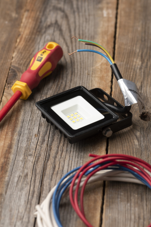 Прожектор светодиодный СДО-3001 10Вт 6500К IP65 EKF Basic