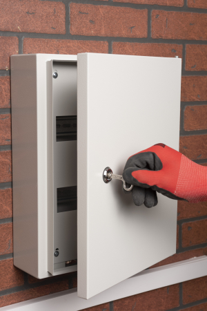 Щит распред. навесной ЩРН-24 (395х310х120) IP54 EKF Basic