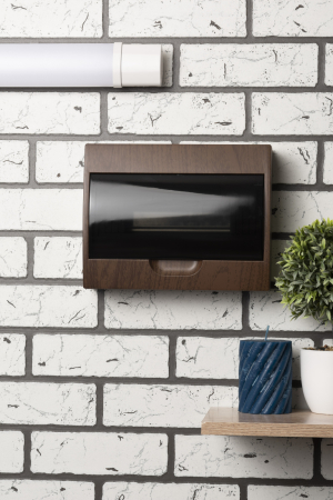 Щит распределительный навесной ЩРН-П-12 темное дерево IP41 EKF PROxima