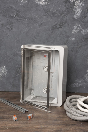 Щит пластиковый с монтажной платой прозр. дверь 350х250х150 мм IP65 EKF PROxima