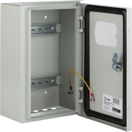 Щит учётно-распределительный встраиваемый IP31  ЭРА ЩУ-МП (360х225х140) IP55 с окном и кронштейном д