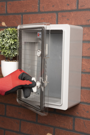 Щит пластиковый с монтажной платой прозр. дверь 350х250х150 мм IP65 EKF PROxima