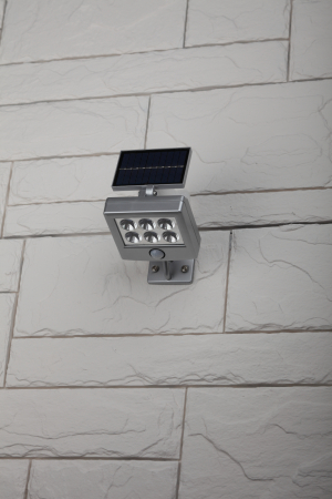 ERAFS048-08  ЭРА Прожектор с датчиком движения, на солнечной батарее, 6LED, 150 lm