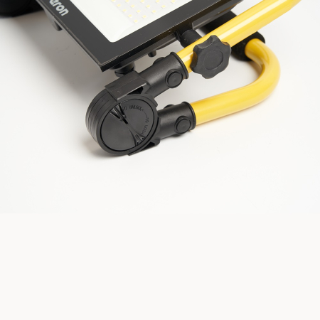 Светодиодный прожектор Feron LL-515 переносной 70W, 6400K, IP65