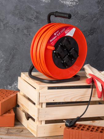 UKA02-16-315R-4-50-IP44