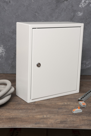 Щит распред. навесной ЩРН-18 (350х300х120) IP31 EKF Basic