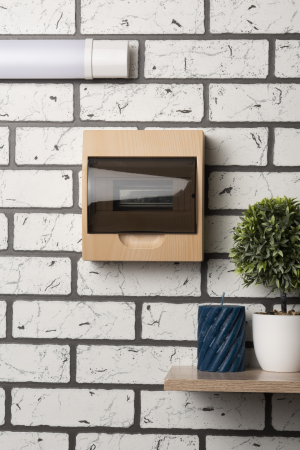 Щит распределительный навесной ЩРН-П- 8 светлое дерево IP41 EKF PROxima