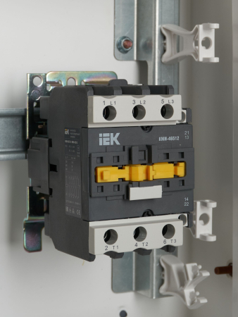 Контактор КМИ-46512 65А 230В/АС3 1НО;1НЗ IEK
