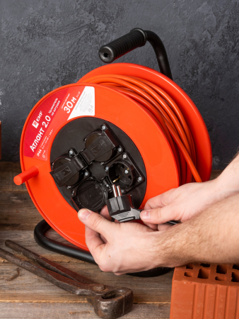 UKA02-16-315R-4-30-IP44