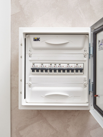 ARMAT Авт. выкл. M06N 1P C 6А IEK