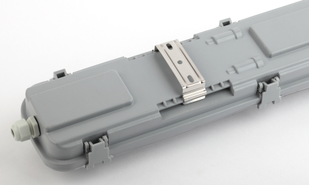 SPP-101-0-002-120  ЭРА Св-к IP65 под две светодиод. лампы T8 G13 1200мм