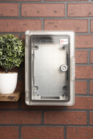 Щит пластиковый с монтажной платой прозр. дверь 300х200х130 мм IP65 EKF PROxima