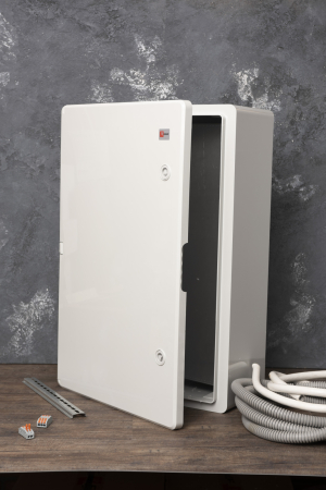Бокс пластиковый с монтажной платой 600х400х200 мм IP65 EKF PROxima