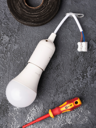 Патрон Е27 подвесной с клеммной колодкой пластик белый EKF PROxima