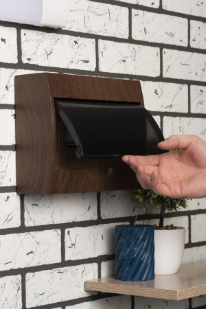 Щит распределительный навесной ЩРН-П-12 темное дерево IP41 EKF PROxima