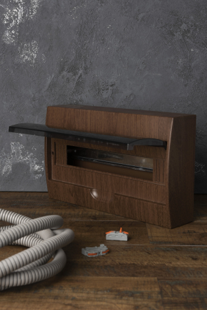 Щит распределительный навесной ЩРН-П-18 темное дерево IP41 EKF PROxima