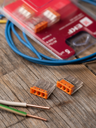 Строительно-монтажная клемма СМК 2273-243 (с пастой) 3 отверстия 0,5-2.5 мм2 блистер (5шт.) EKF PROxima