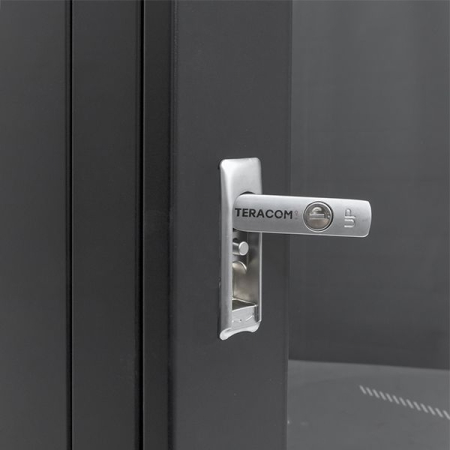 Шкаф настенный 19" TERACOM PRO 12U 600х450 мм дверь стеклянная с замком-ручкой чёрный