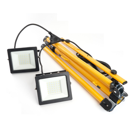 Светодиодный прожектор Feron LL-503  на штативе IP65 2*50W 6400K