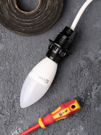 Патрон карболитовый с кольцом Е14 черный без наклейки EKF