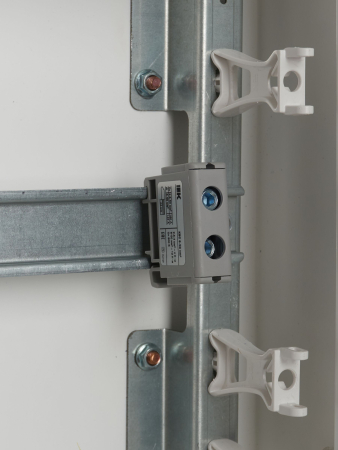 Клемма вводная силовая КВС 6-50 кв.мм. серая IEK